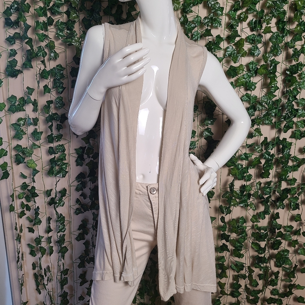 Jacob Women's Casual Chic Tan Viscose Lightweight Sleeveless Open Cardigan